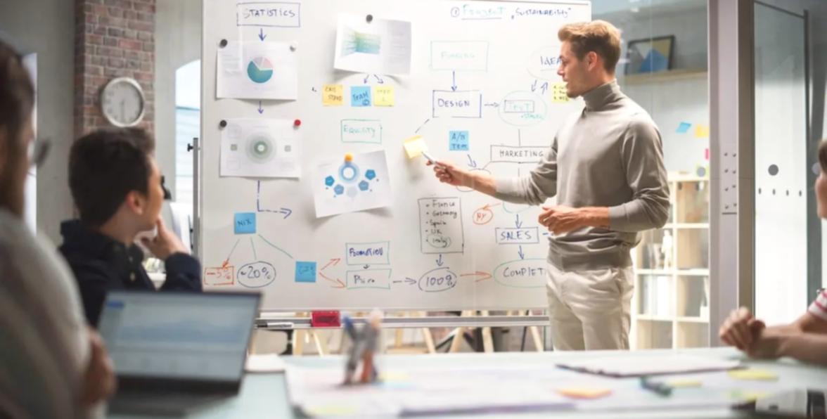 Professionelle Netzwerkinfrastruktur und Serverraumausstattung